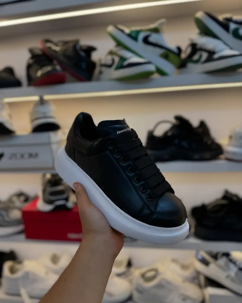 شوز ألكسندر إيربان كلاسِك جلد رجالي